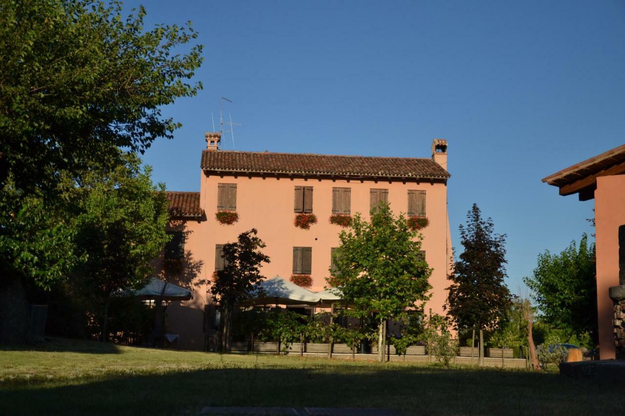 Borgo Colmello Hotel Farra d'lsonzo Luaran gambar